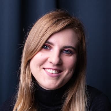 Лера Круглова