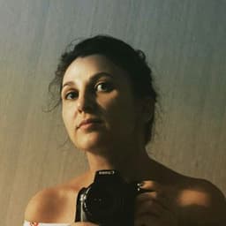 Анна Мельникова