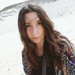 Евгения Фролова